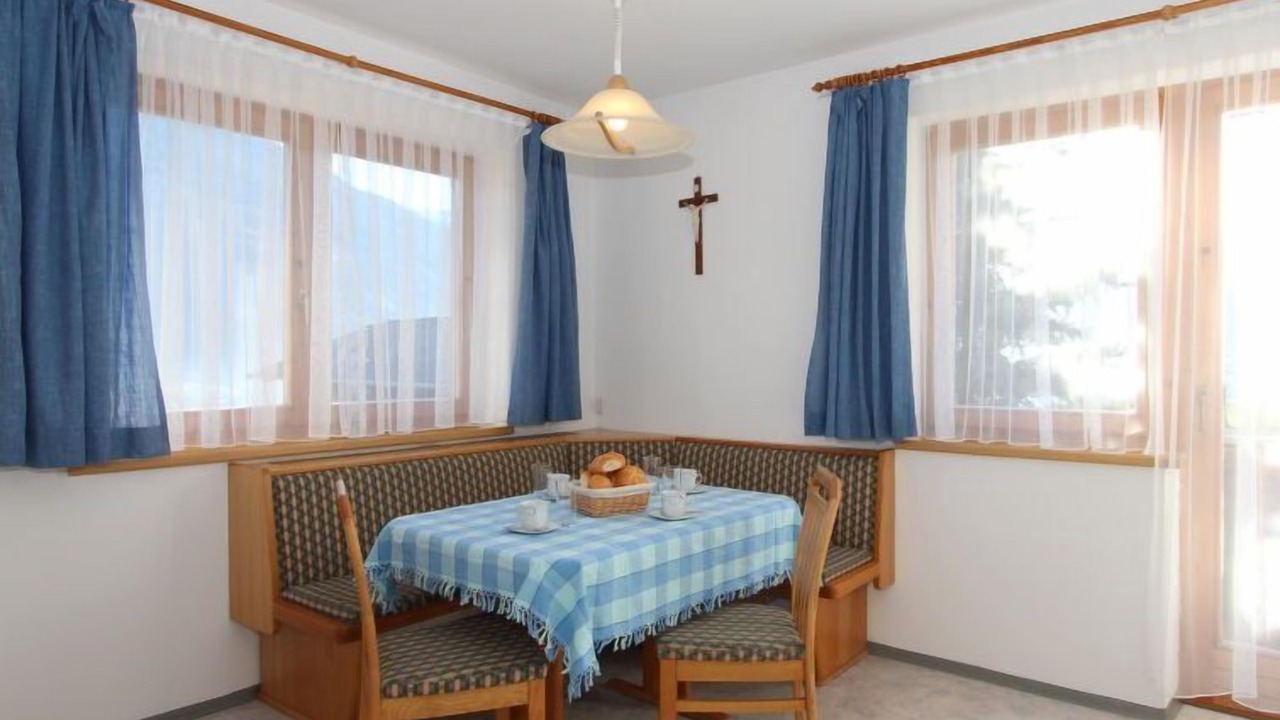Photo of Bedroom in Kapfing