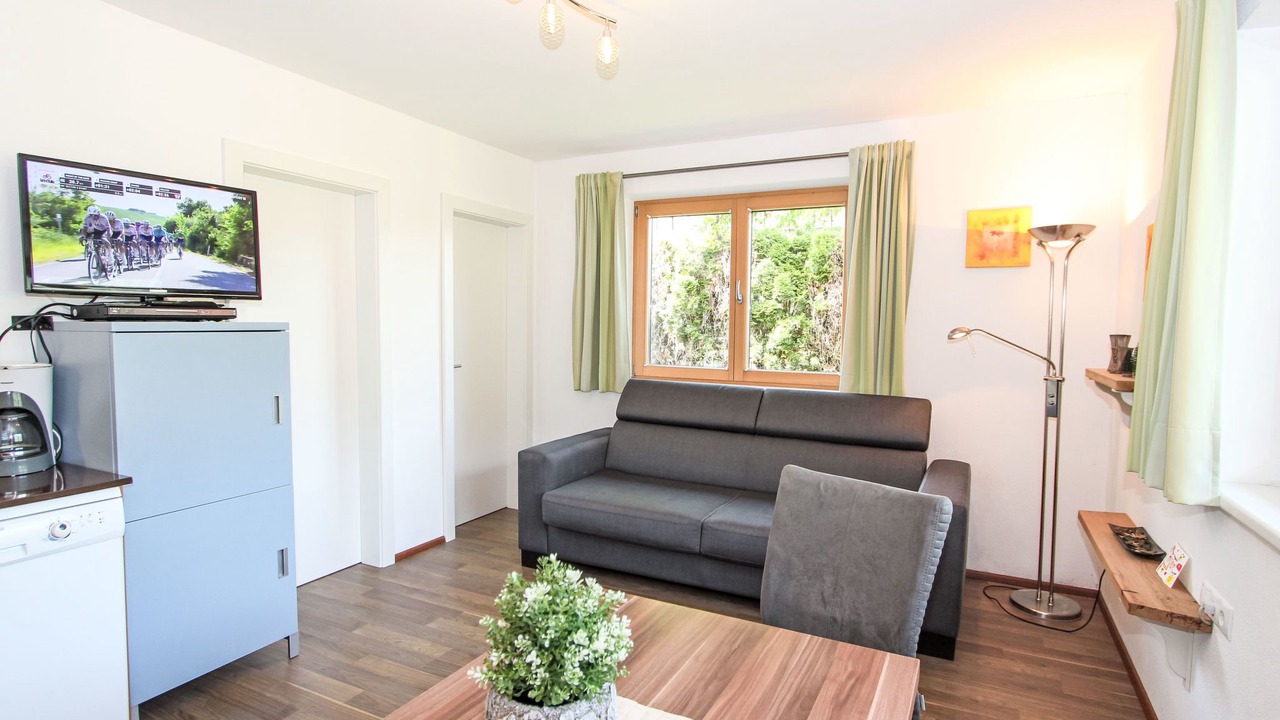 Photo of Livingroom in Kapfing