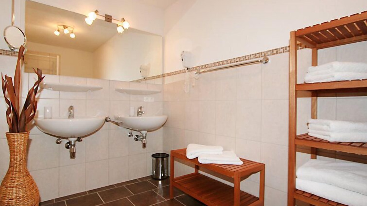 Photo of Bathroom in Kappl