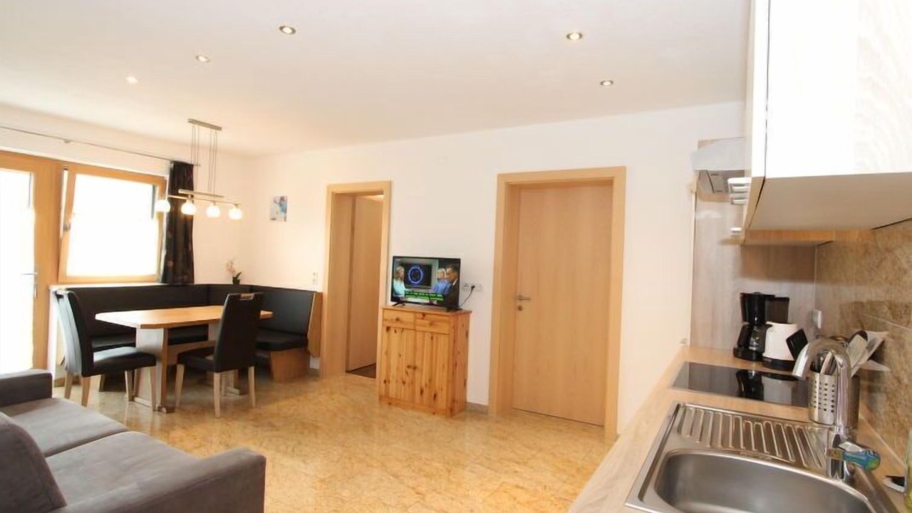Photo of Bedroom in Emberg