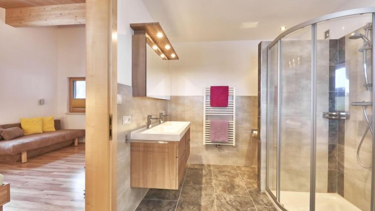Photo of Bathroom in Gries