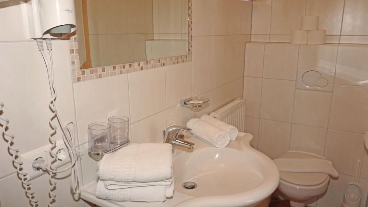 Photo of Bathroom in Ladis