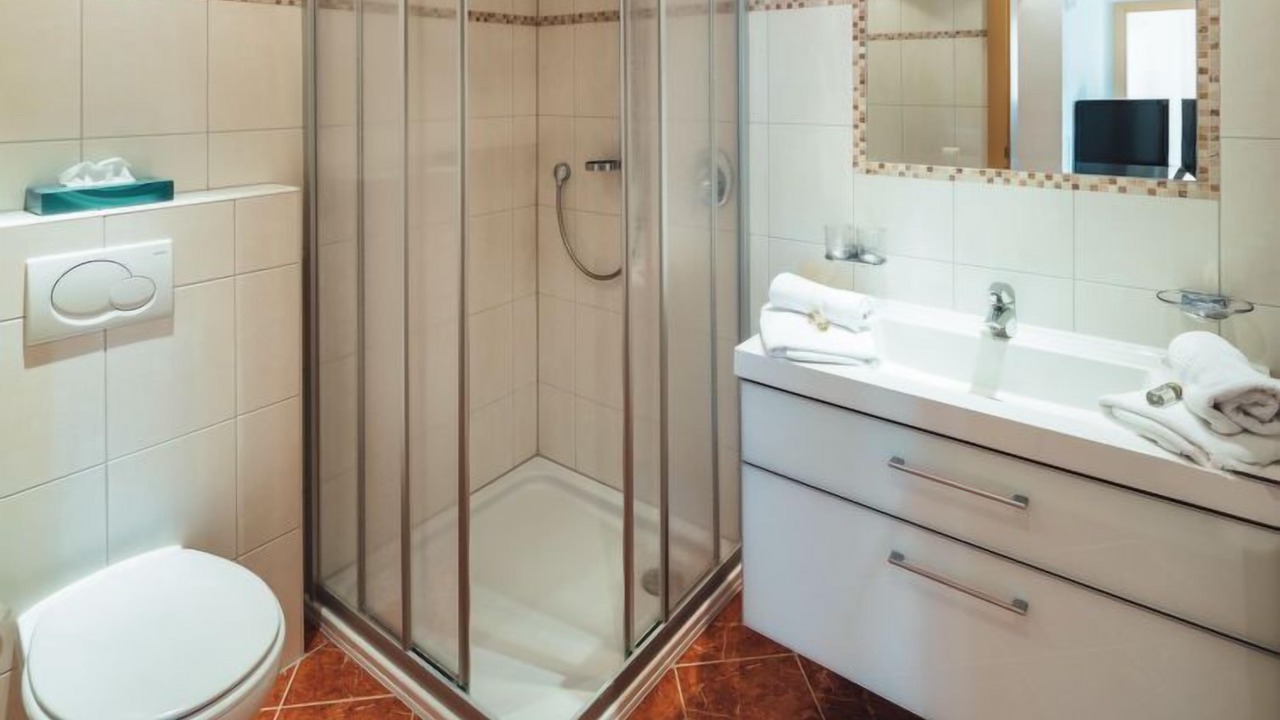 Photo of Bathroom in Ladis