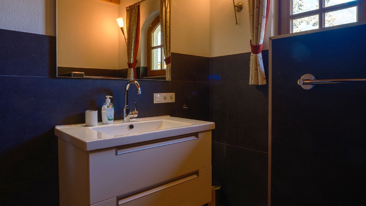 Photo of Bathroom in Umhausen