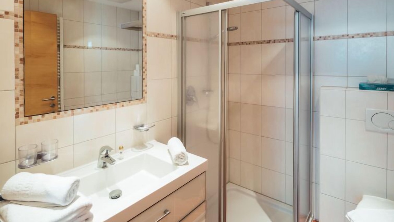 Photo of Bathroom in Ladis