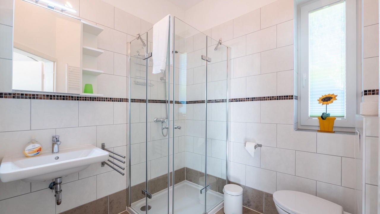 Photo of Bathroom in Osterwaal