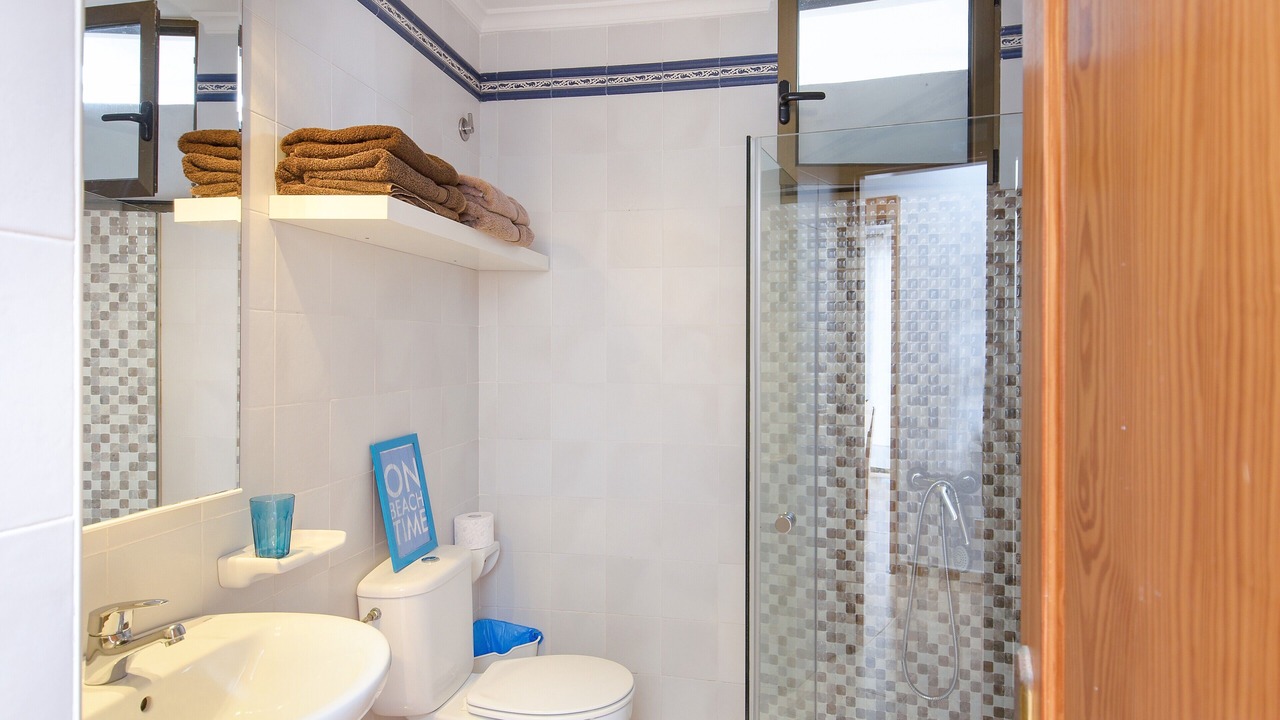 Photo of Bathroom in Urbanizacion Famara
