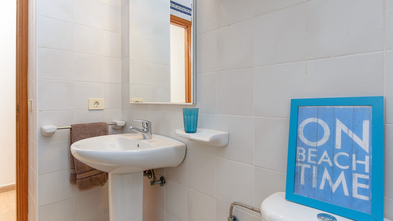 Photo of Bathroom in Urbanizacion Famara