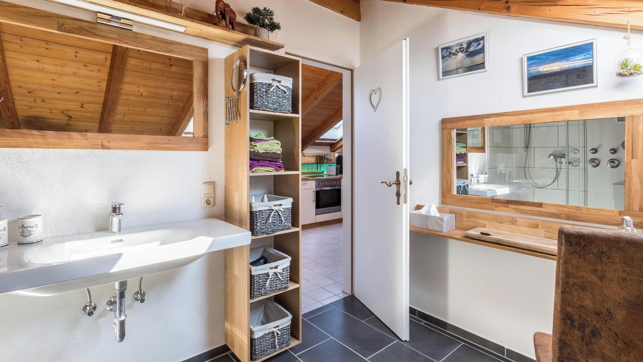 Photo of Bathroom in Hart