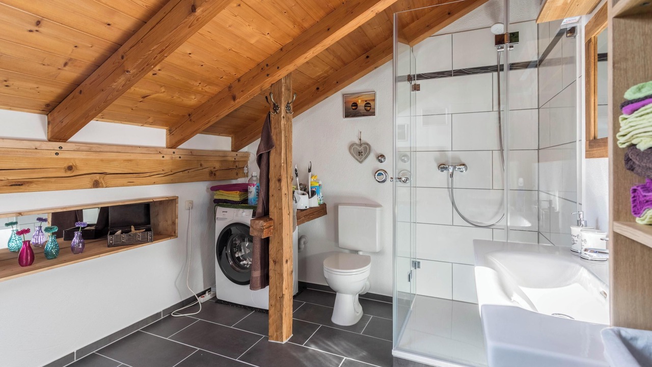 Photo of Bathroom in Hart