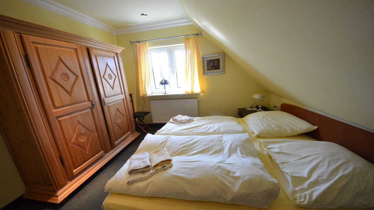 Photo of Bedroom in Gross Zicker