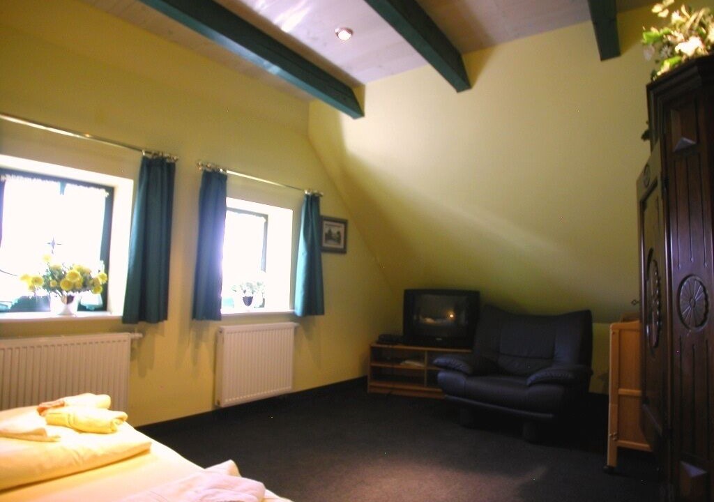 Photo of Bedroom in Gross Zicker