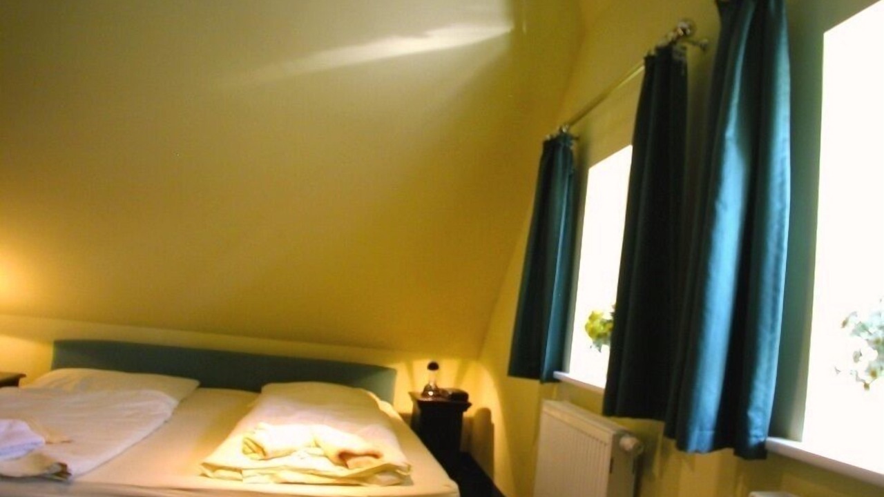 Photo of Bedroom in Gross Zicker
