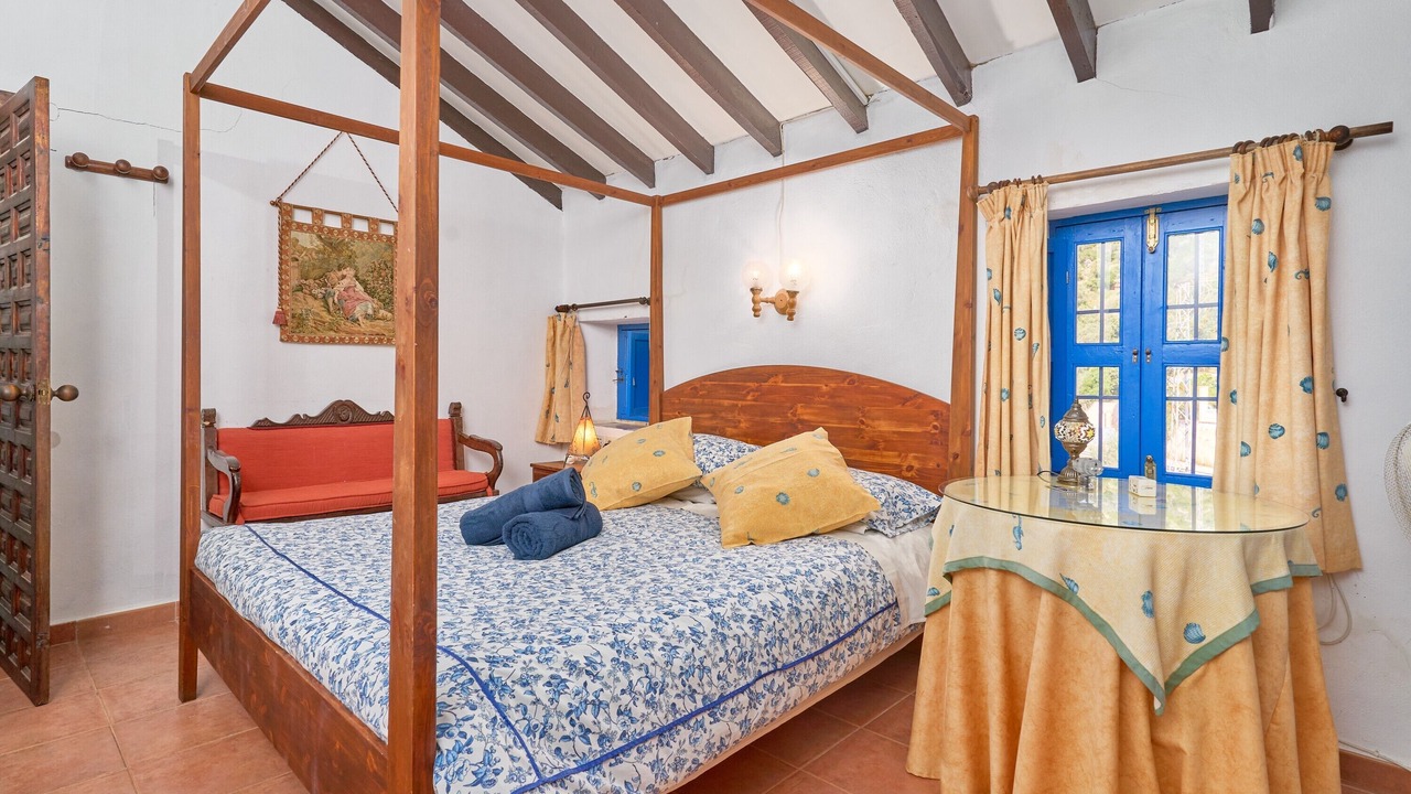 Photo of Bedroom in Comares