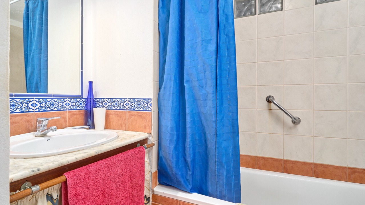 Photo of Bathroom in Comares
