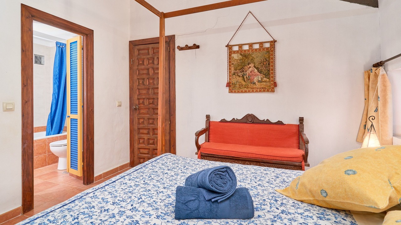 Photo of Bedroom in Comares