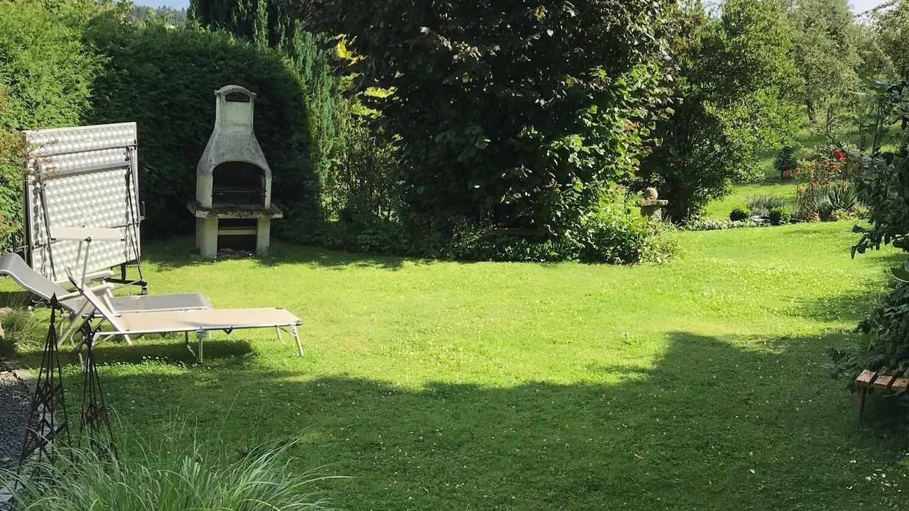Photo of Outdoor in Tittling