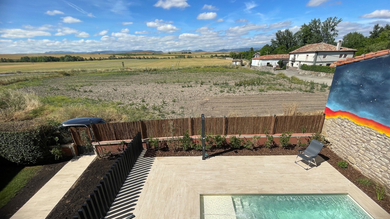 Photo of Outdoor in Herramelluri