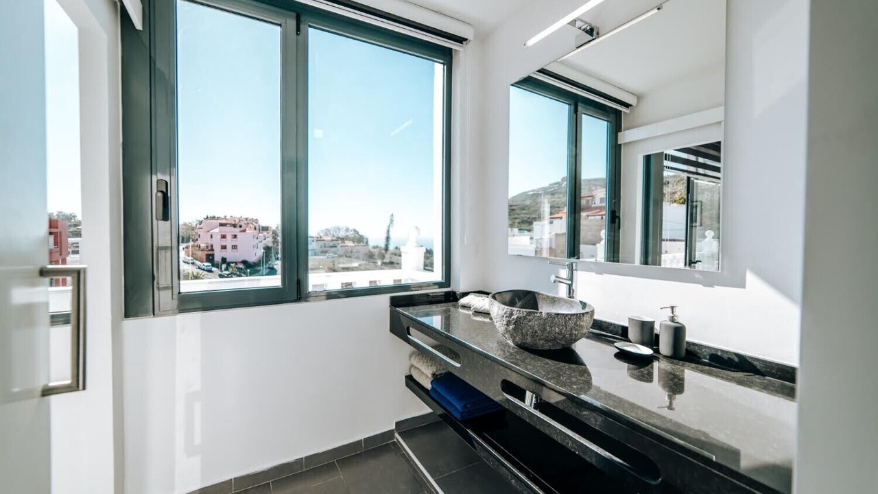 Photo of Bathroom in Adeje