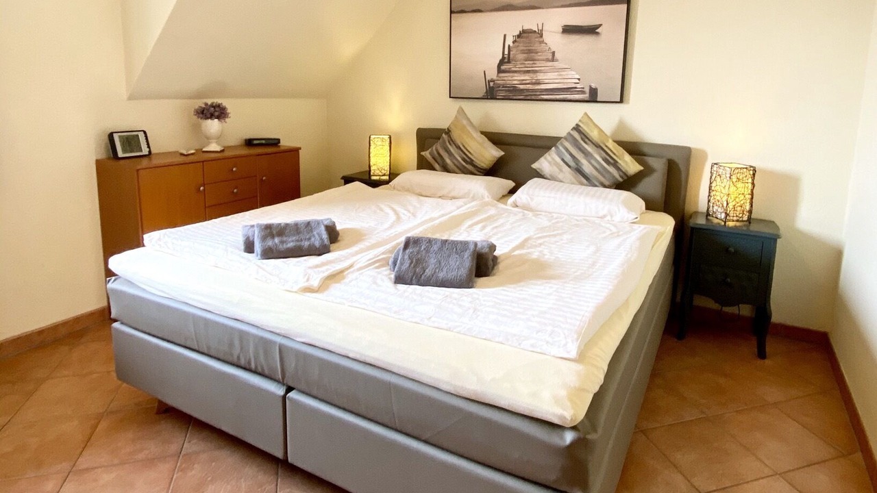 Photo of Bedroom in Gross Zicker