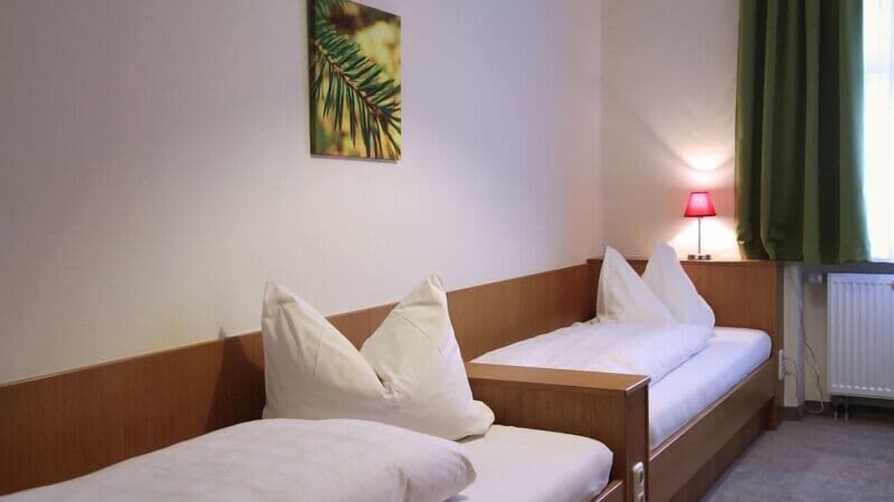 Photo of Bedroom in Lam