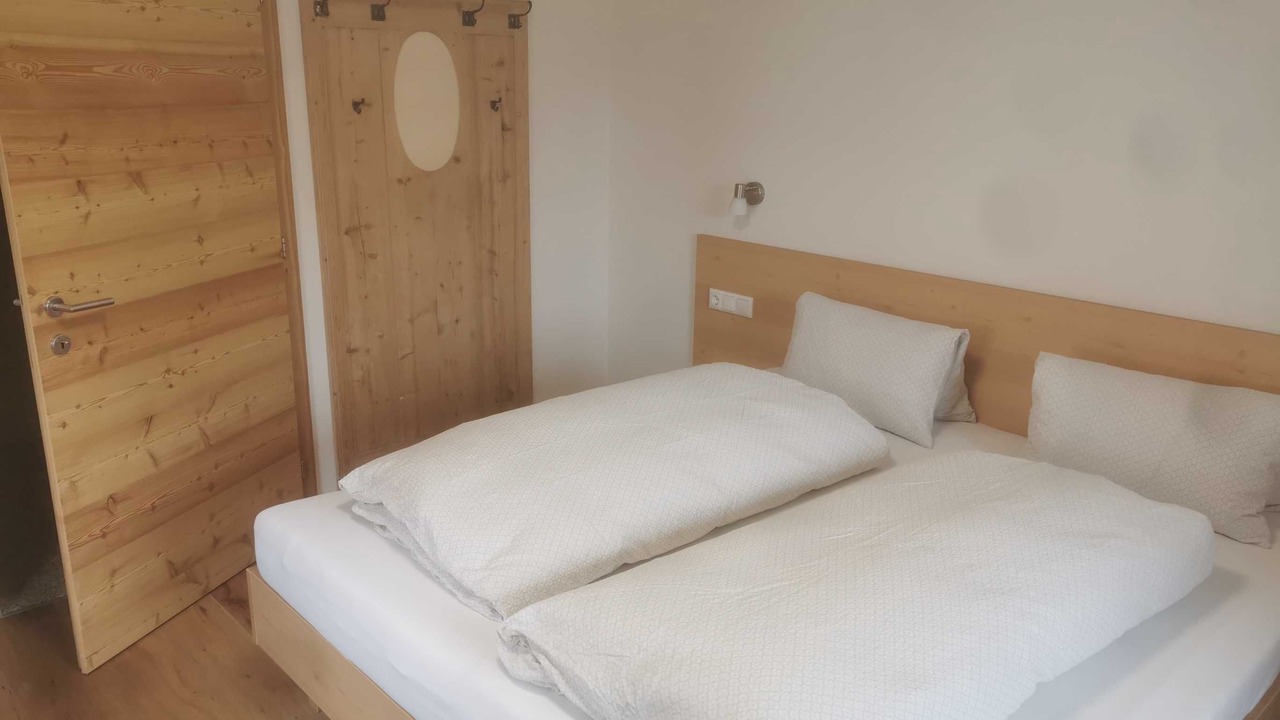 Photo of Bedroom in Obertilliach