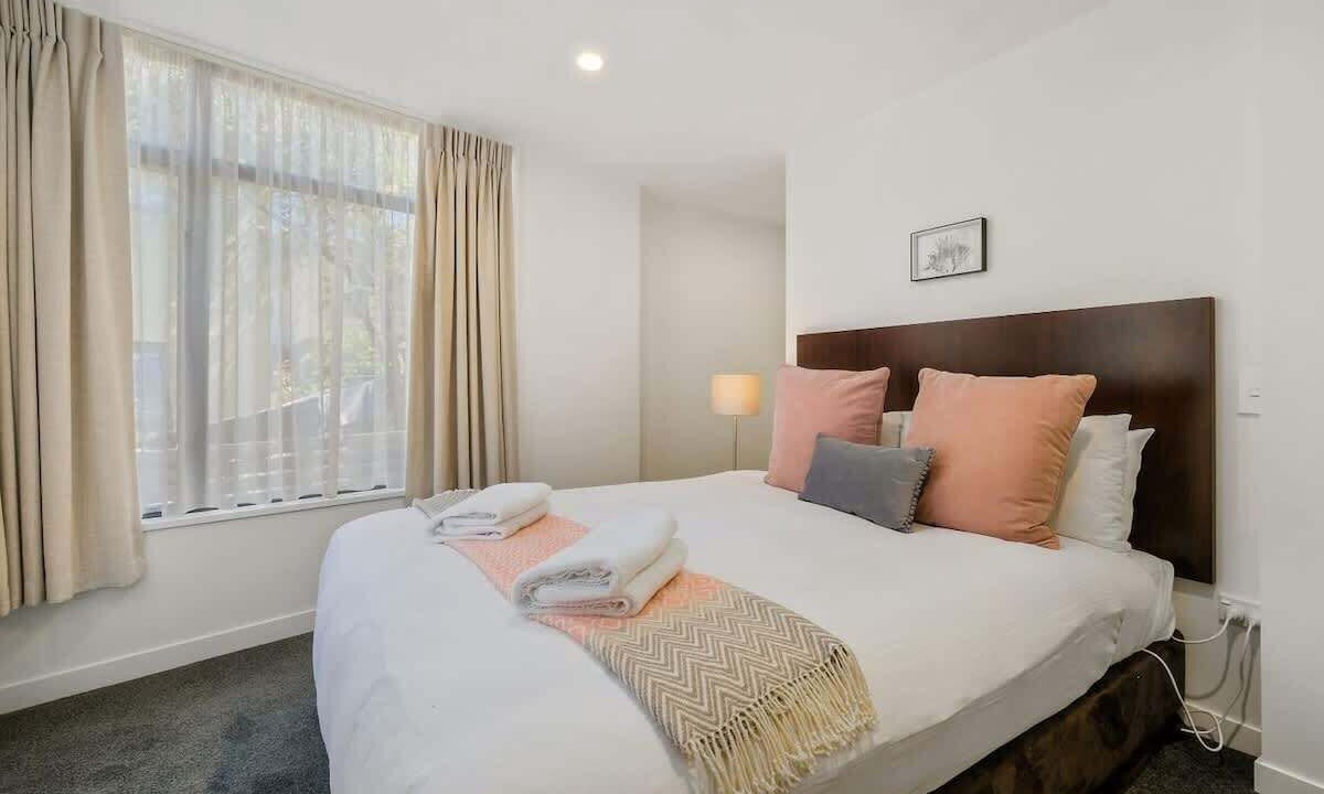 Photo of Bedroom in Queenstown