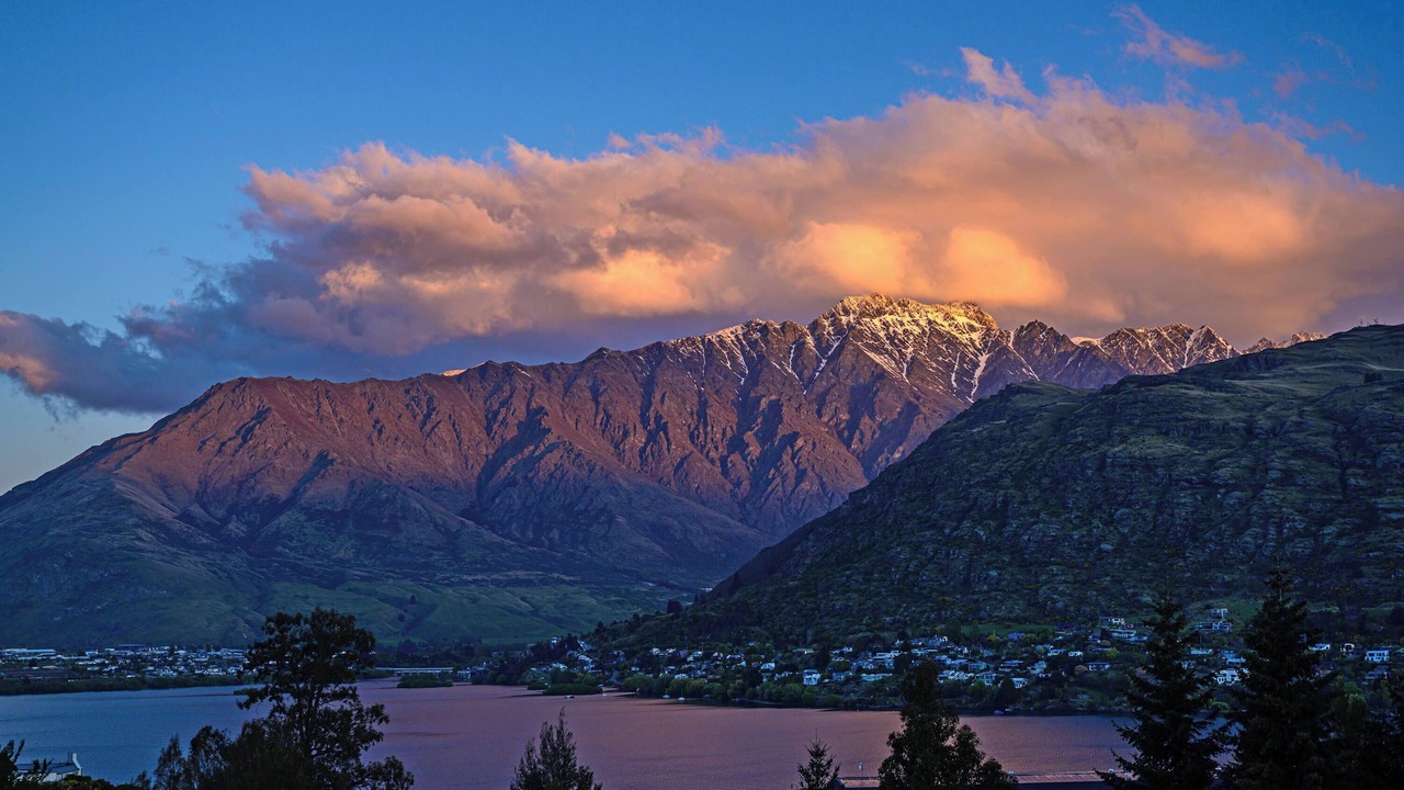 Photo of Others in Queenstown