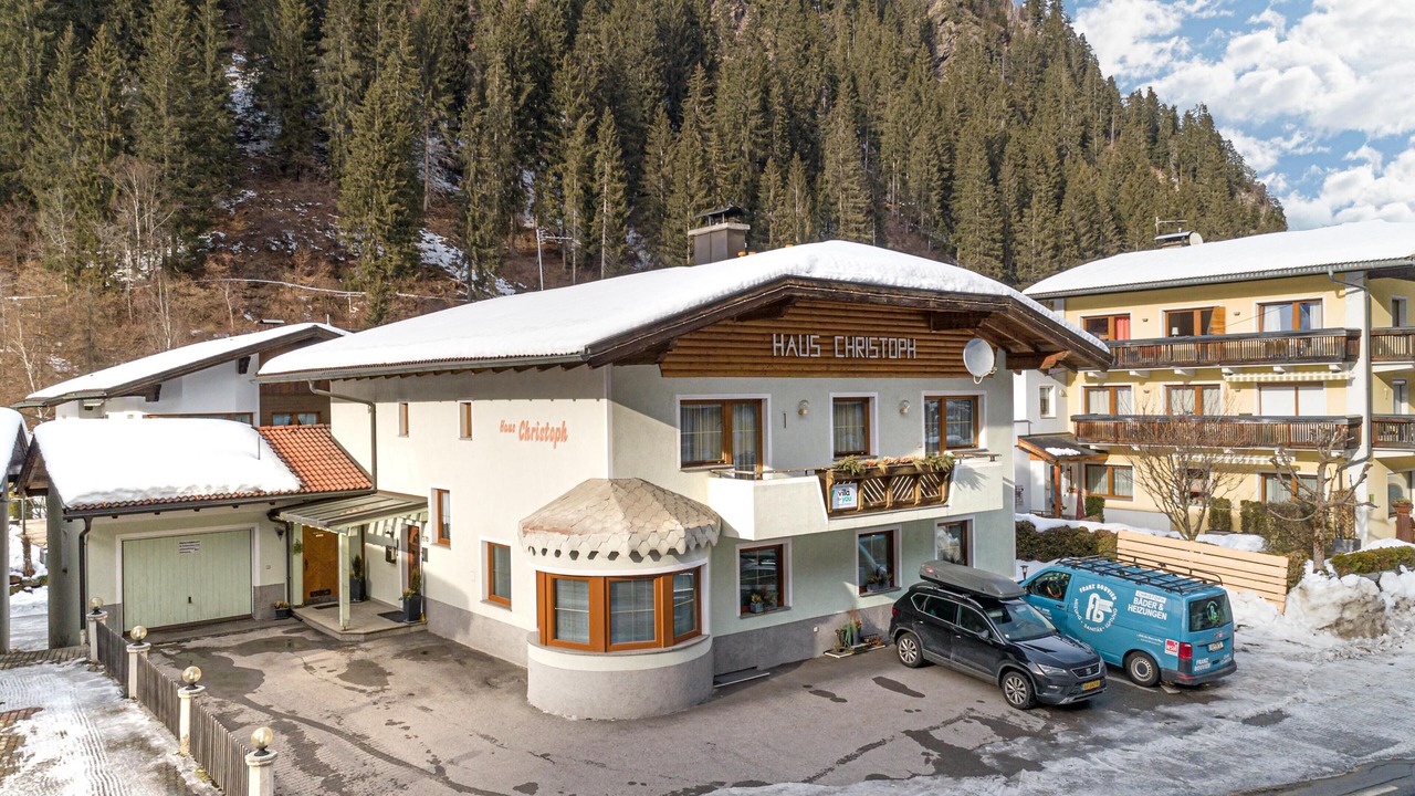 Photo of Outdoor in See