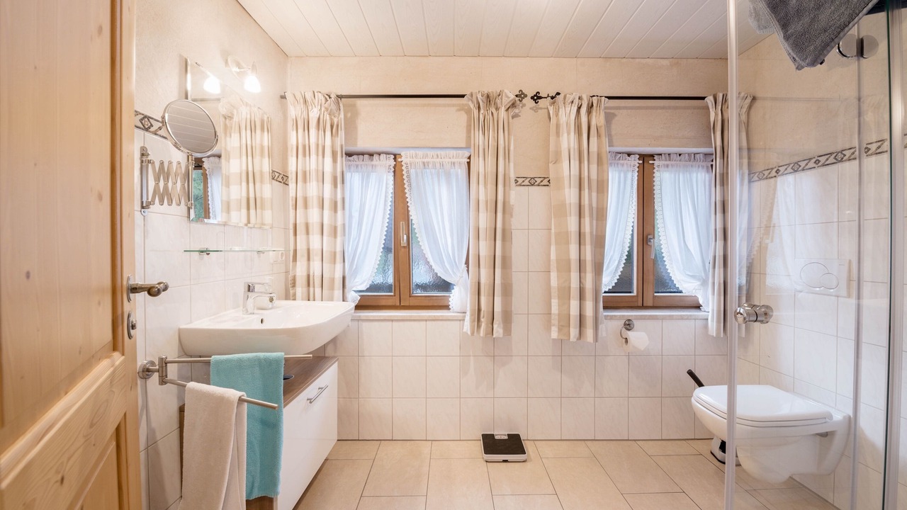 Photo of Bathroom in Obergrainau
