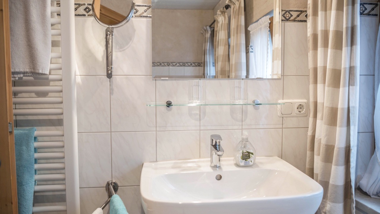 Photo of Bathroom in Obergrainau