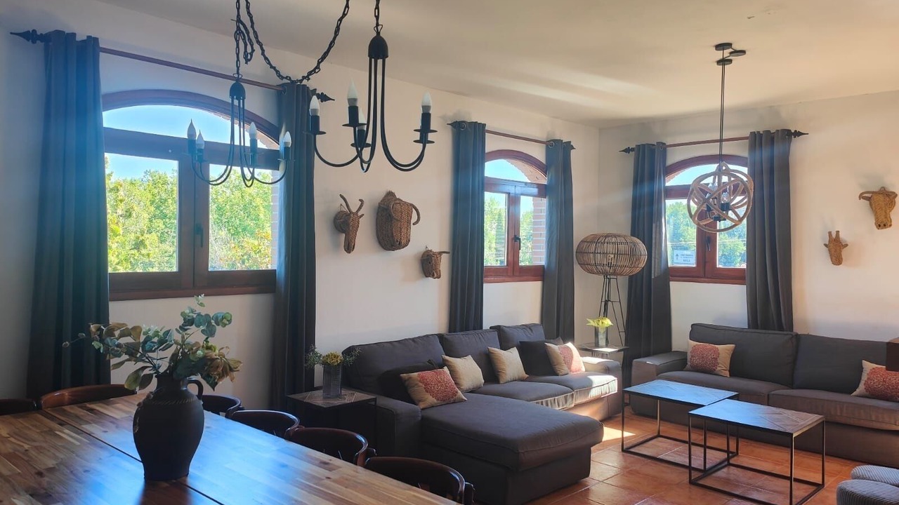 Photo of Livingroom in Escalona