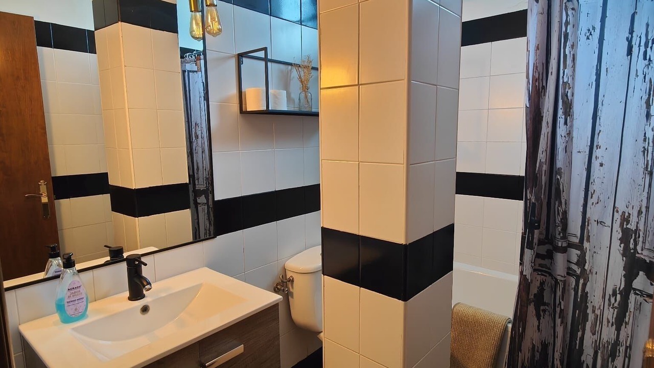 Photo of Bathroom in Escalona