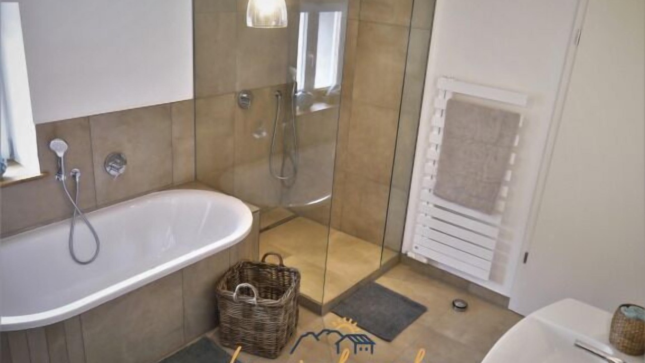 Photo of Bathroom in Gstadt
