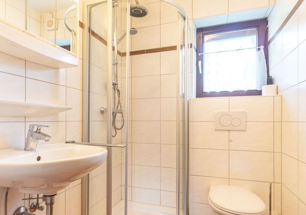 Photo of Bathroom in Arrach