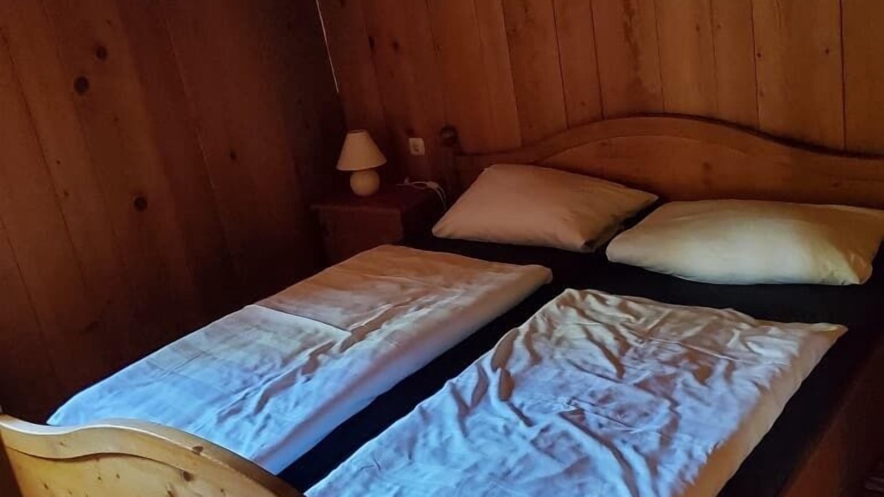 Photo of Bedroom in Lam