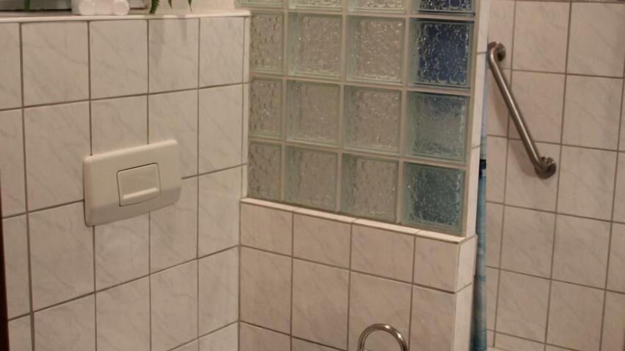 Photo of Bathroom in Viereth