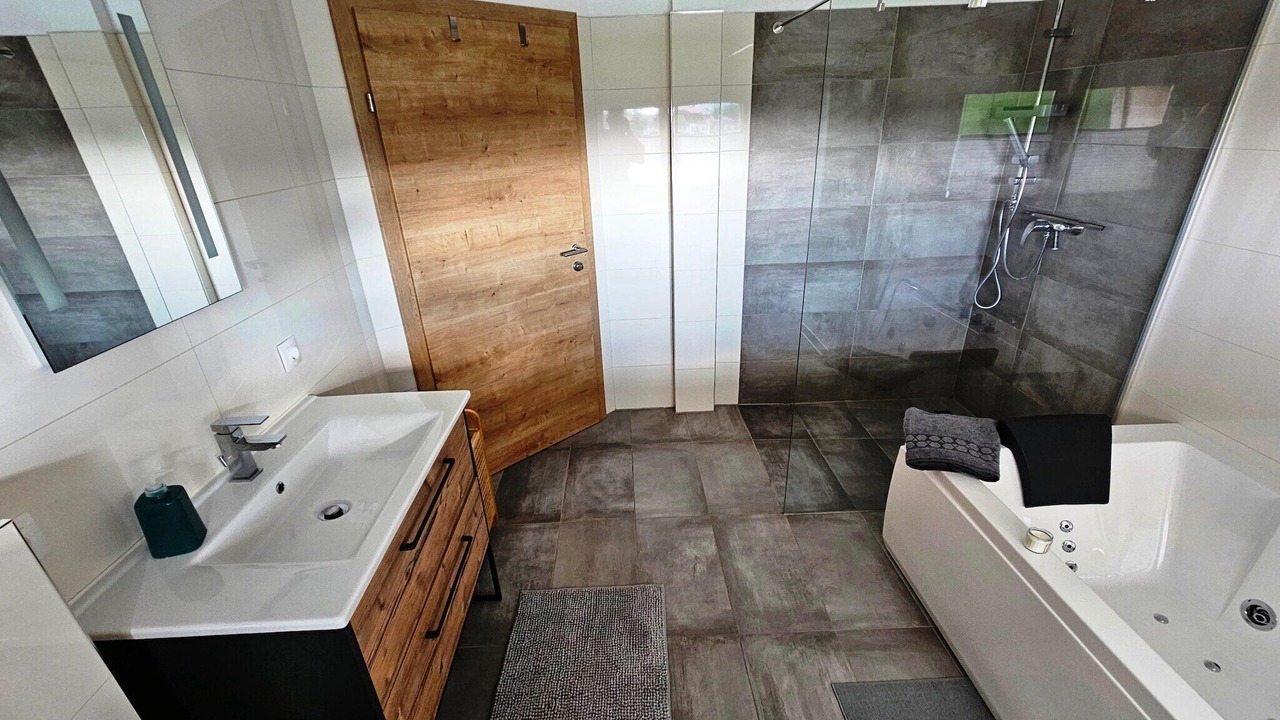 Photo of Bathroom in Inzell