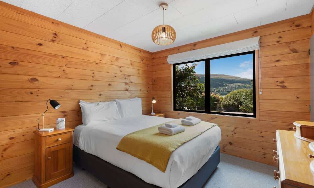 Photo of Bedroom in Kelvin Heights