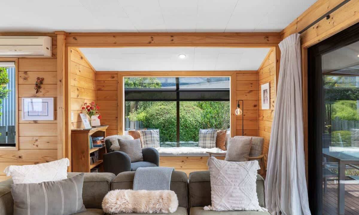 Photo of Livingroom in Kelvin Heights
