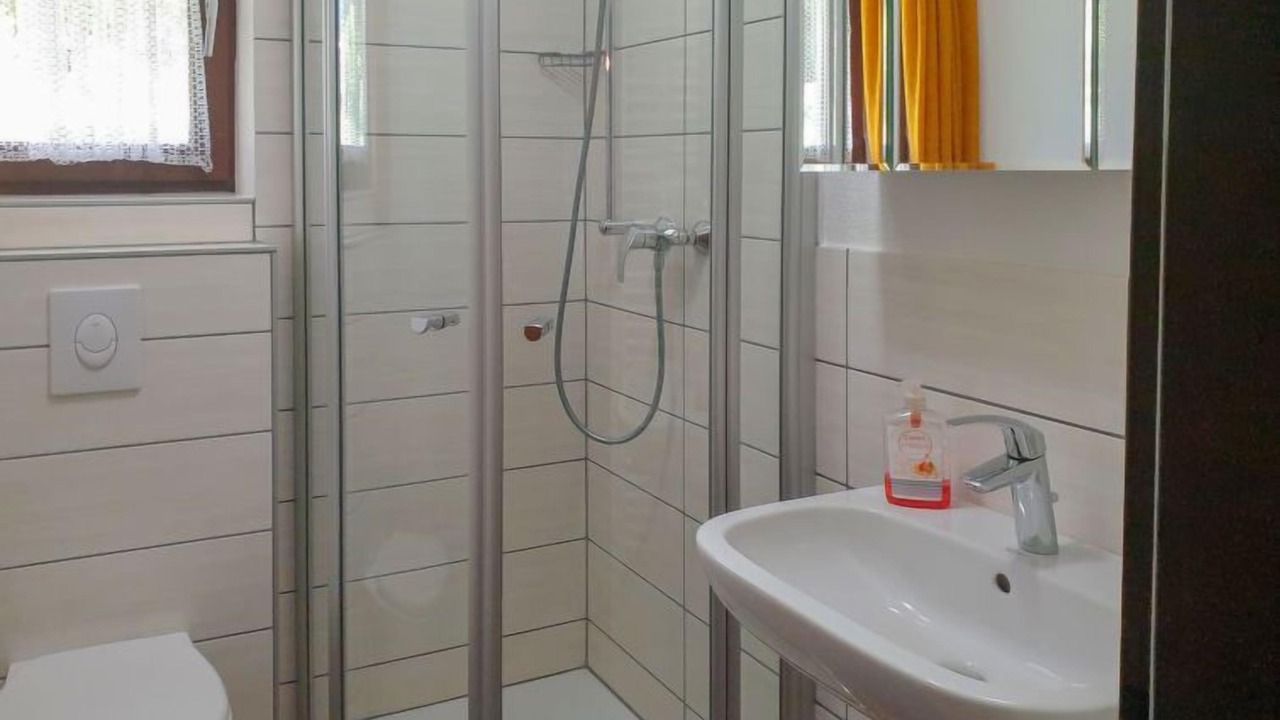 Photo of Bathroom in Arrach