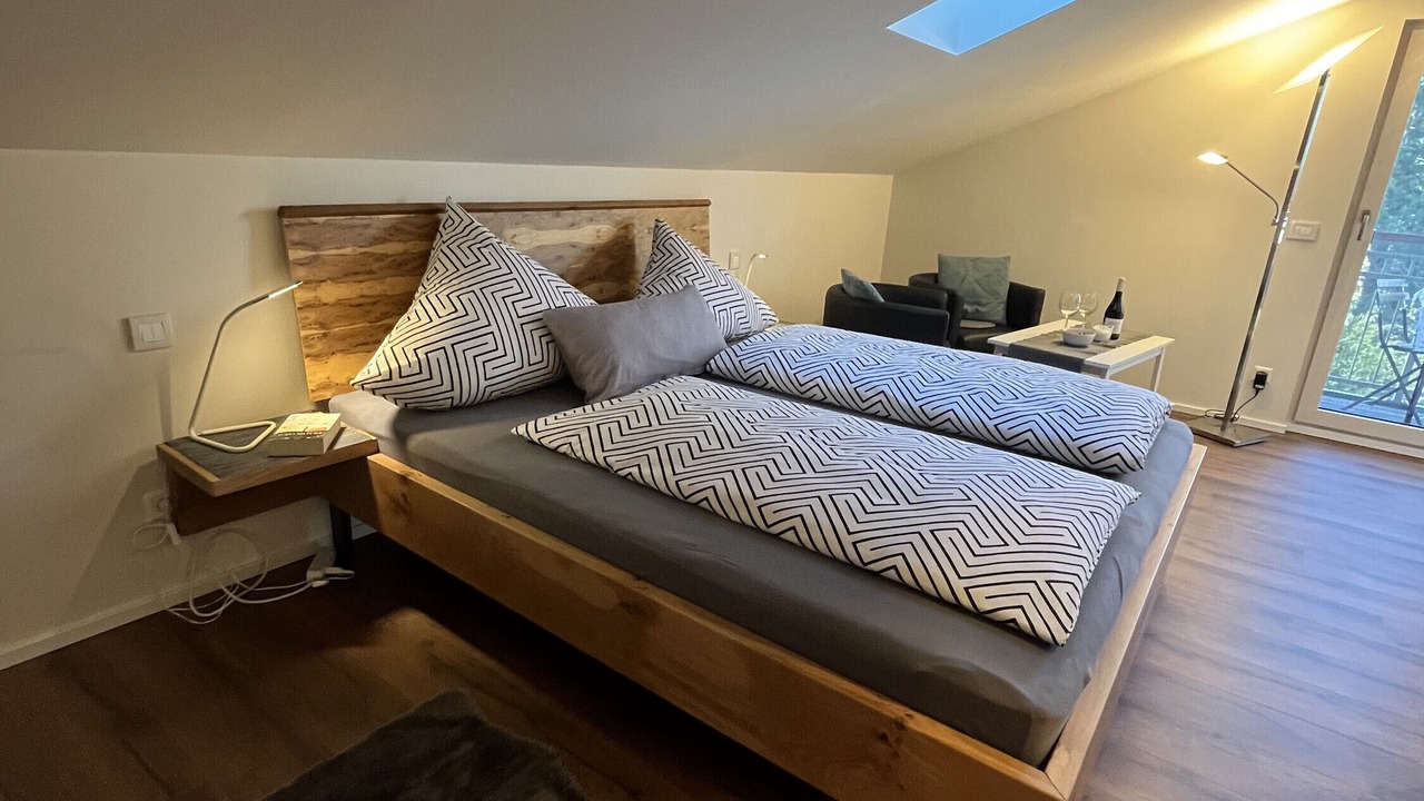Photo of Bedroom in Taching a.See