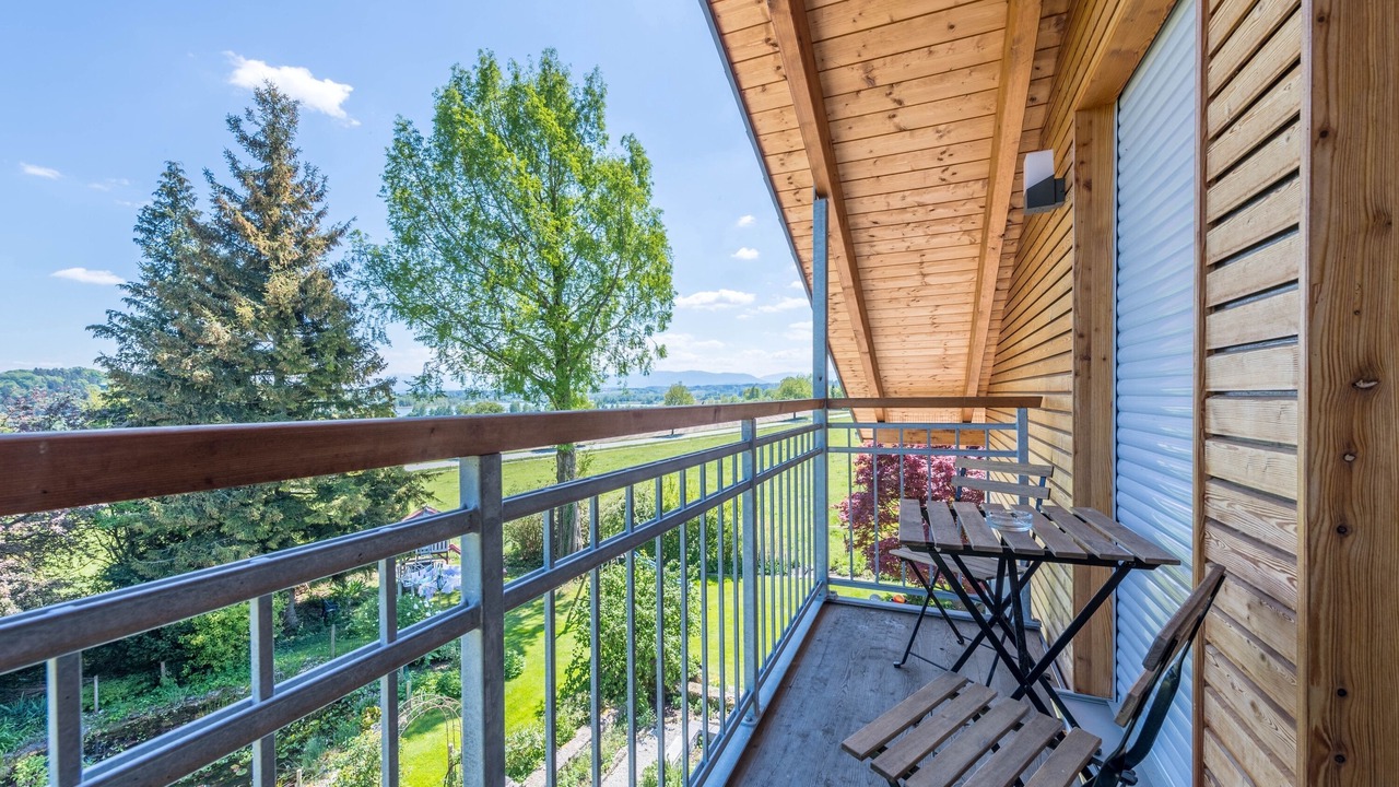 Photo of Outdoor in Taching a.See
