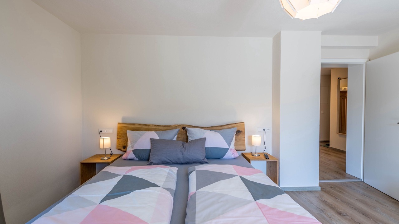 Photo of Bedroom in Taching a.See