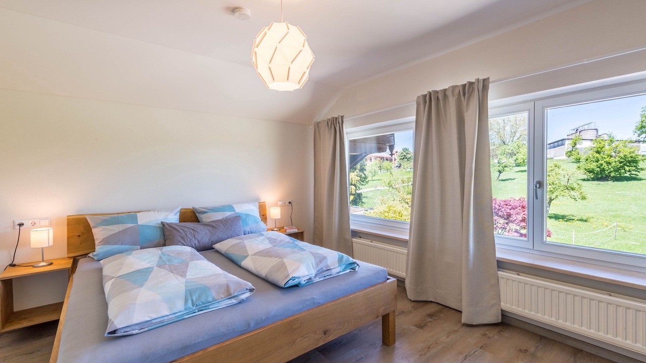 Photo of Bedroom in Taching a.See