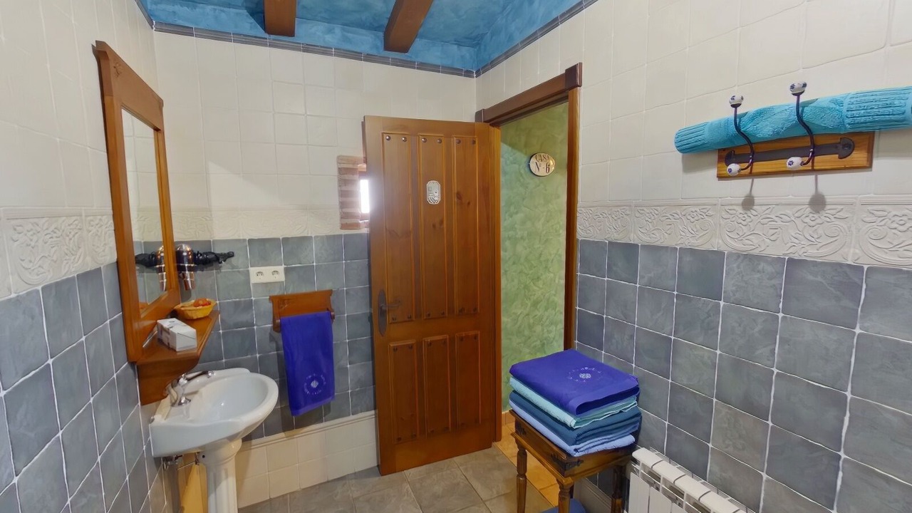 Photo of Bathroom in El Tiemblo