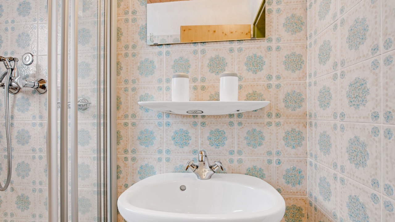 Photo of Bathroom in Gschwall