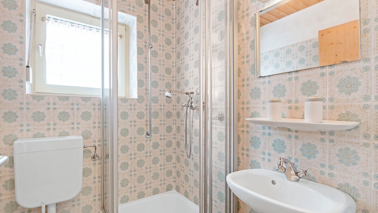Photo of Bathroom in Gschwall