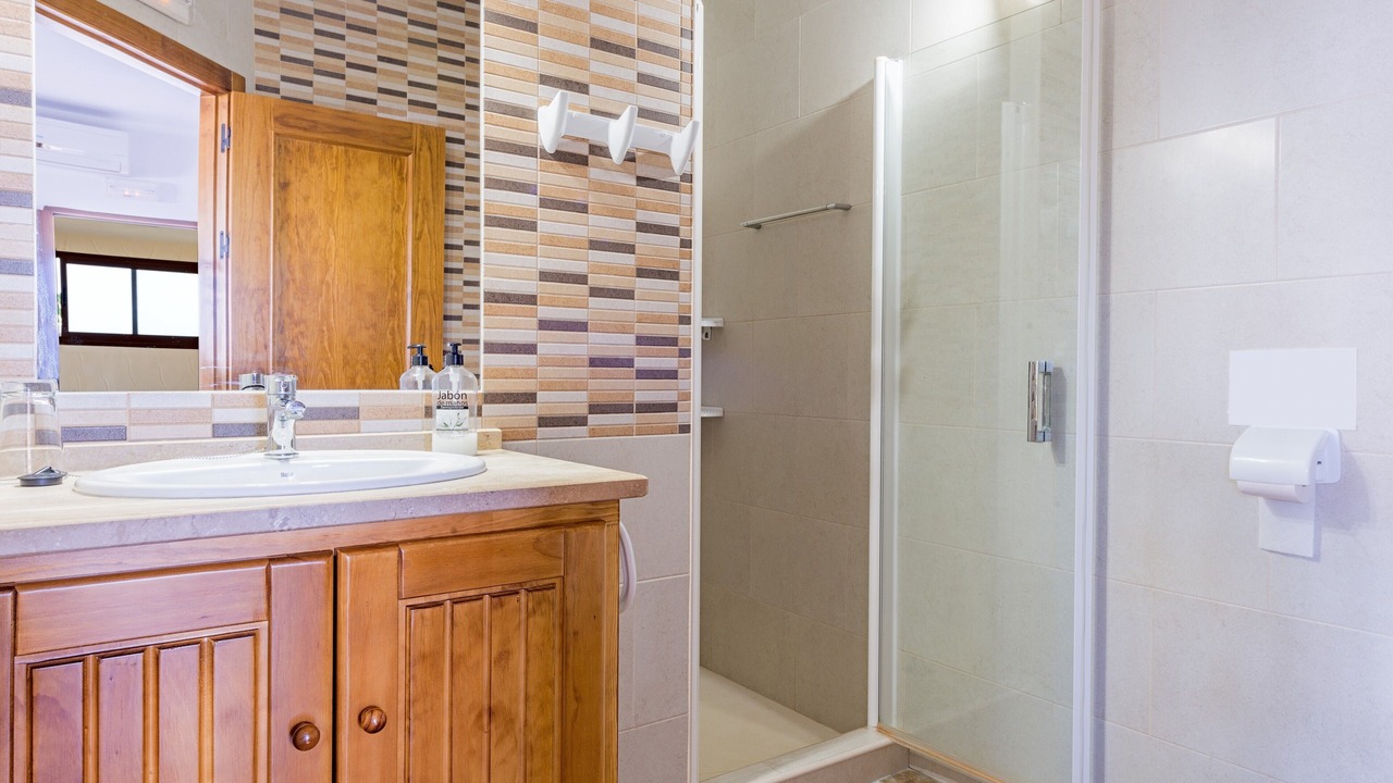 Photo of Bathroom in Zahora