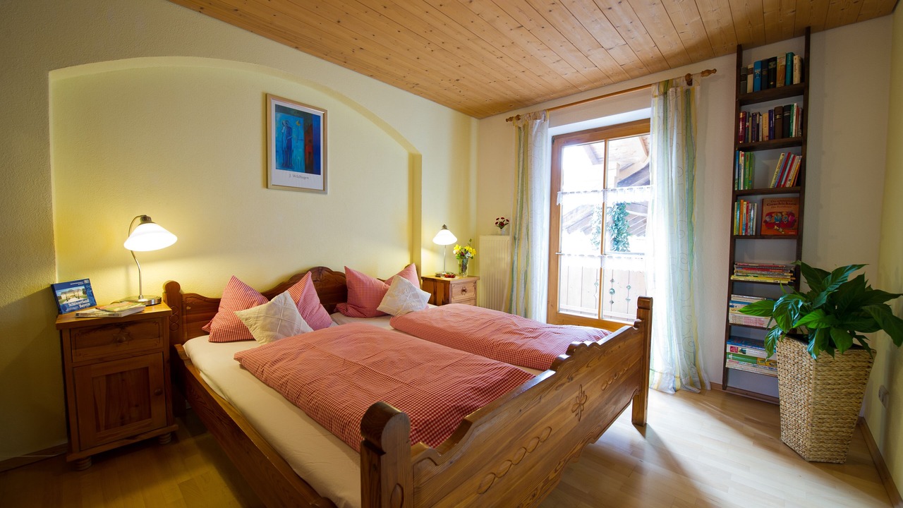 Photo of Bedroom in Burggen